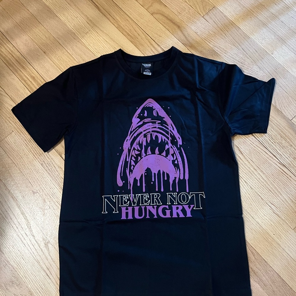 GENUINE GRAPHIC T-SHIRT BLACK with Purple Shark Graphic